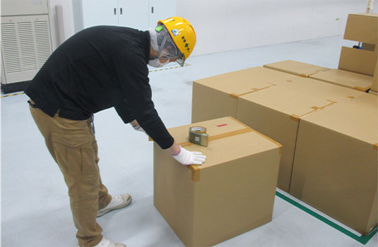 荷造り梱包03